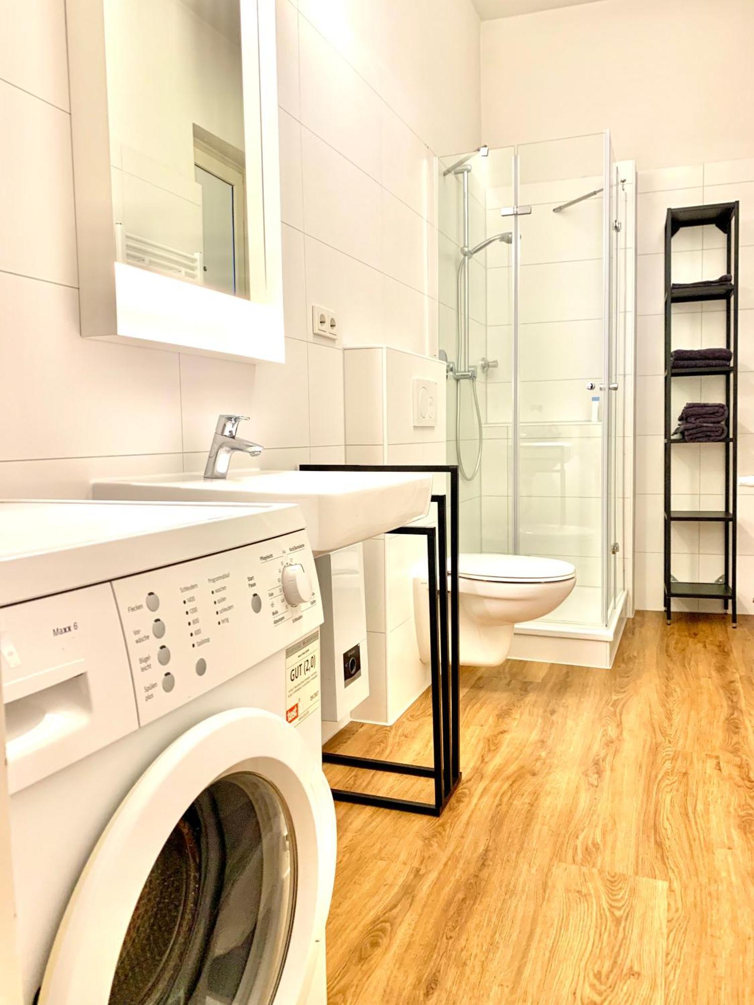 Apartment In Koeln / Cologne Mit Allem Drum Und Dran Eksteriør billede